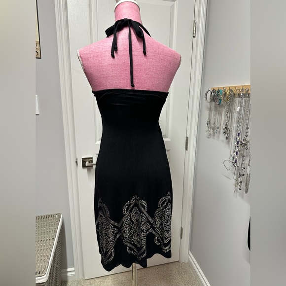 Le Chateau Black Halter dress - Picture 2 of 7